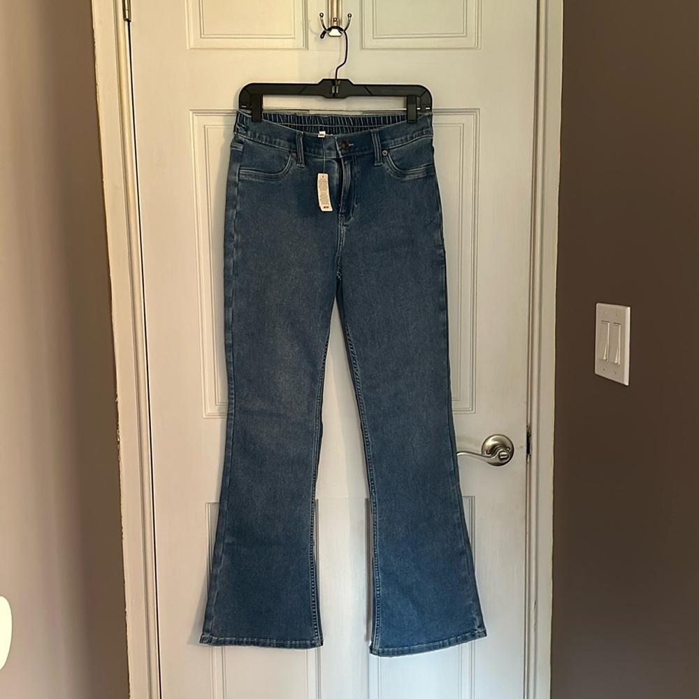 NWT Aerie Baby Flare Stretch Waist Jeans. Size L